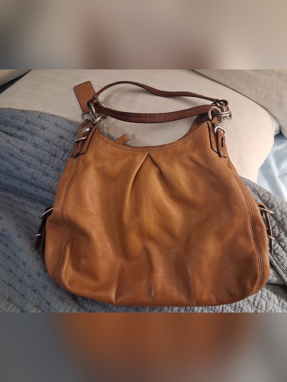 Coach Tan Leather Shoulder Bag - Classic Women's Hobo Silver Hardware - Picture 2 of 16
